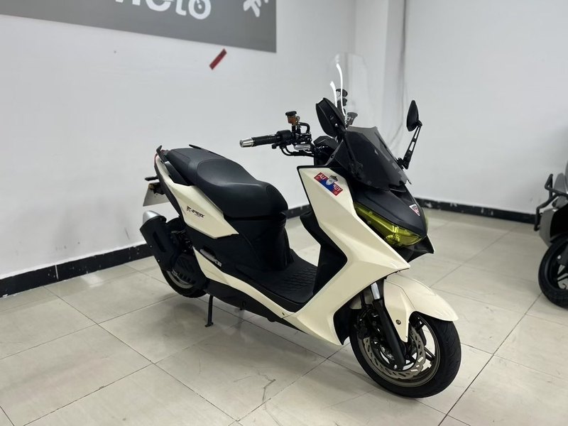 二手光阳KRV180