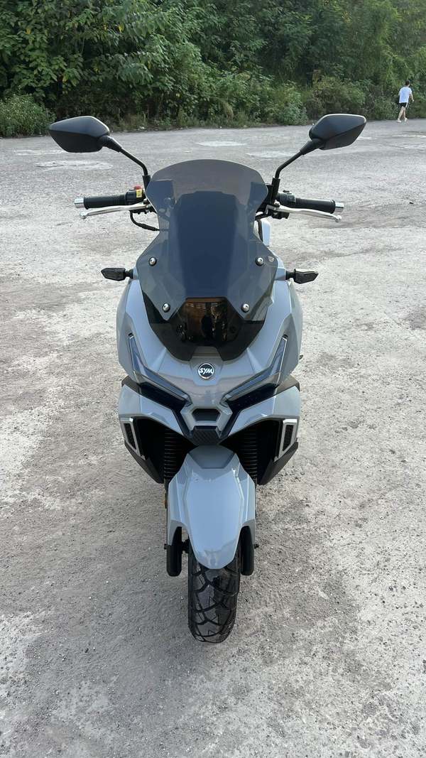 二手三阳哈士奇 Husky ADV150