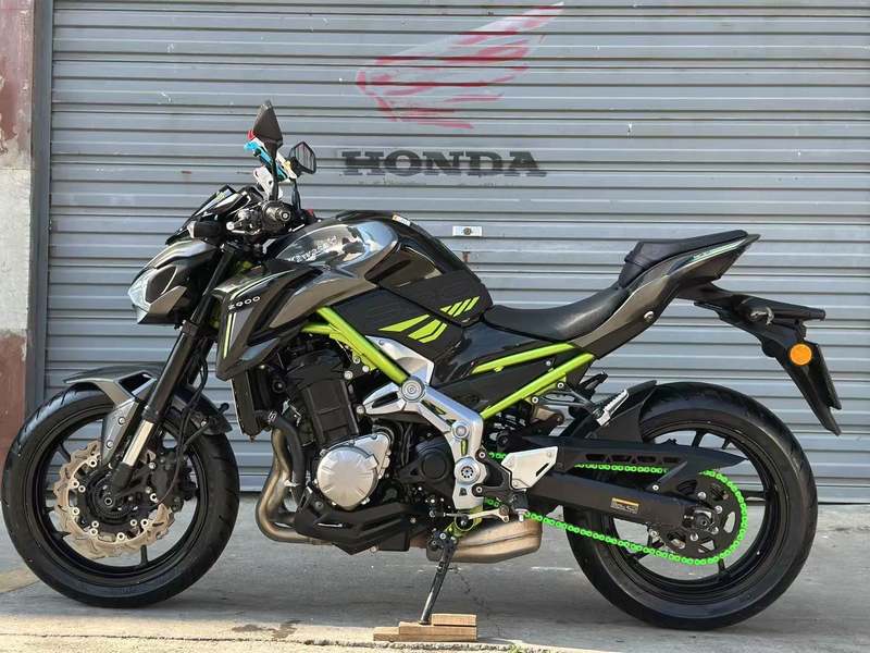 二手川崎Z900