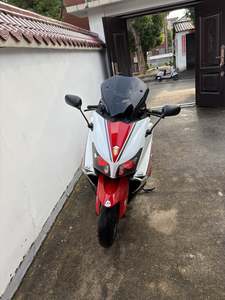 二手雅马哈TMAX