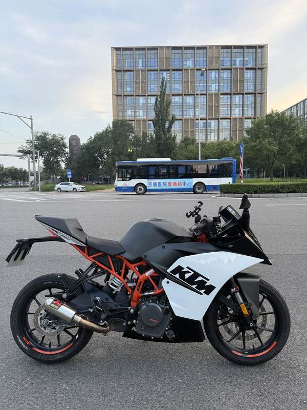 二手KTMR2RRC 390 