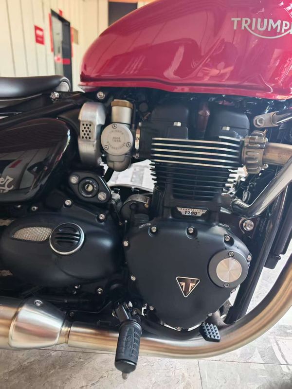 二手凯旋Bonneville Bobber