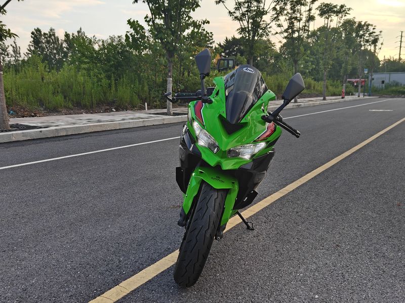 二手川崎ZX-4R