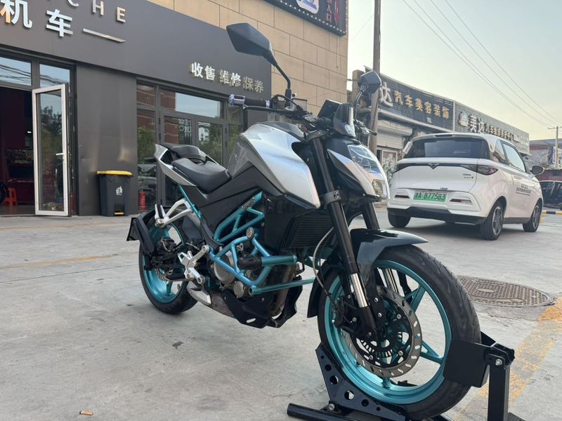 二手春风250NK