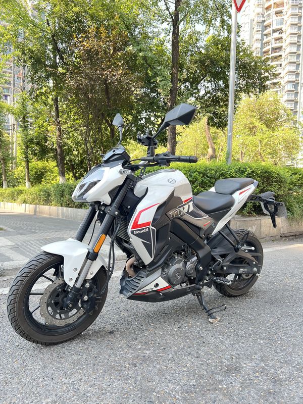 二手贝纳利小迅龙 BN150S