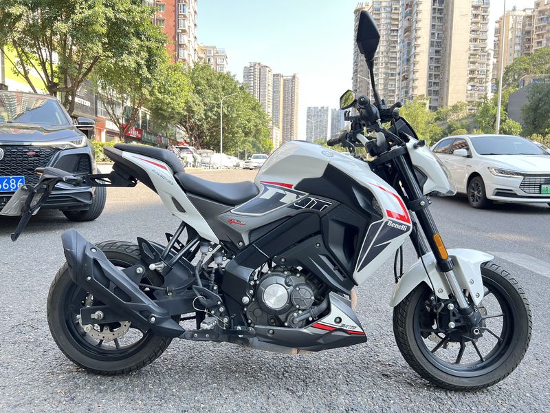 二手贝纳利小迅龙 BN150S