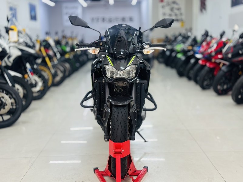 二手川崎Z900