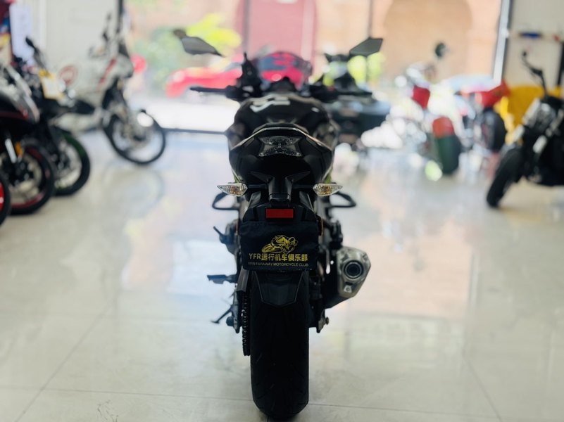 二手川崎Z900
