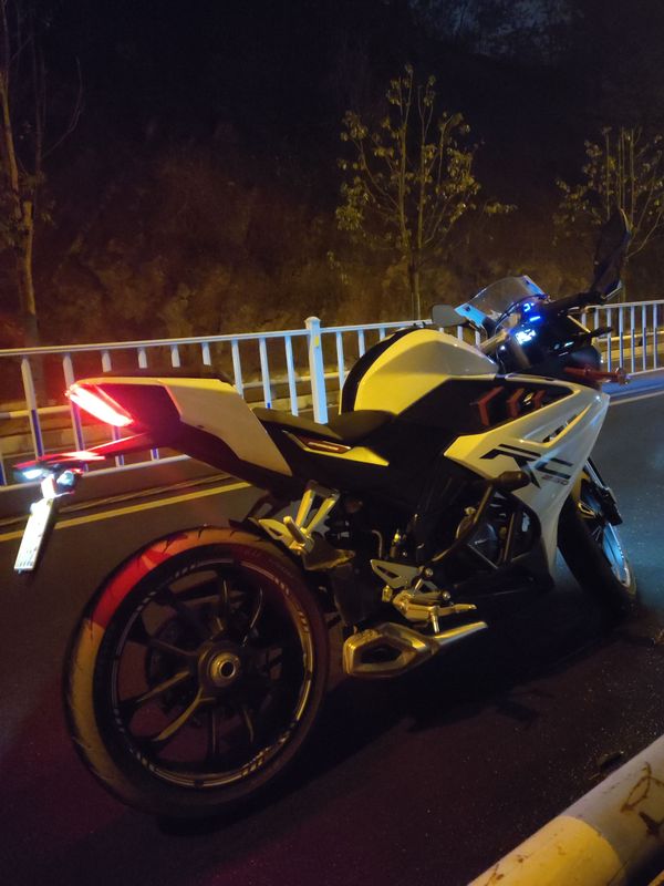 二手赛科龙RC250