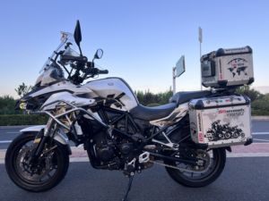 二手贝纳利金鹏 TRK502