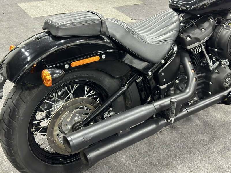 二手哈雷戴维森街霸 Street Bob