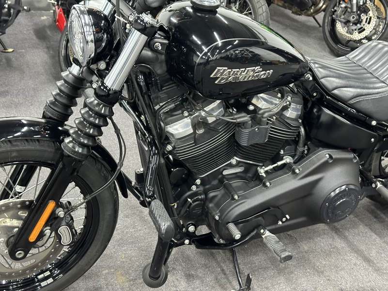 二手哈雷戴维森街霸 Street Bob