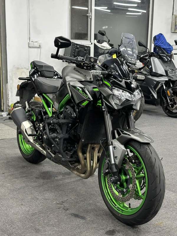 二手川崎Z900