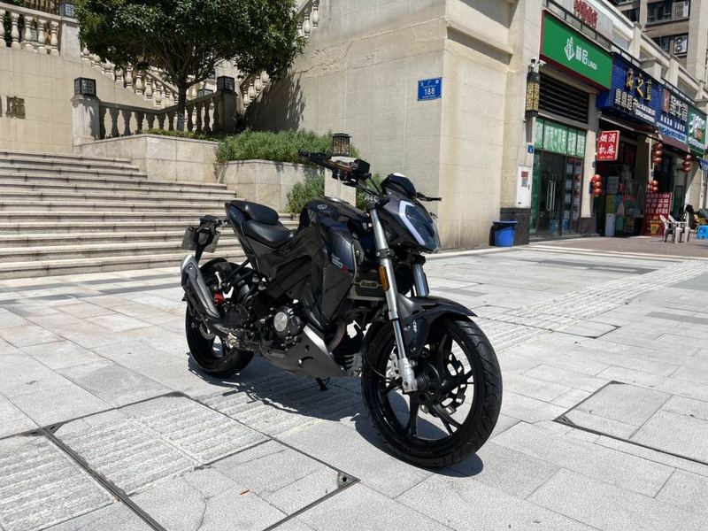 二手贝纳利小迅龙 BN150S