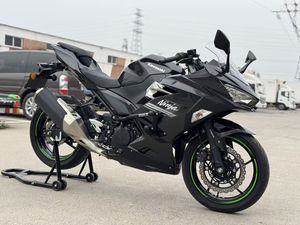 二手川崎Ninja 400