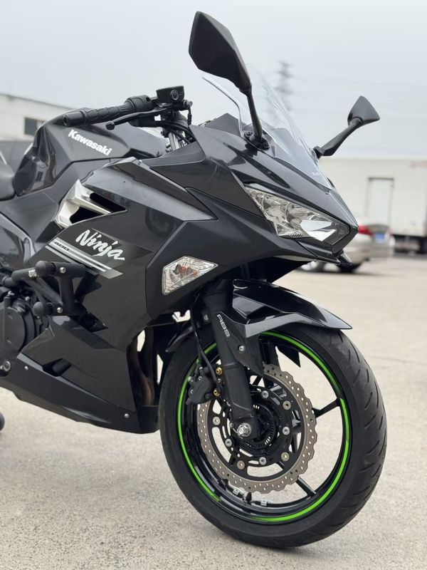 二手川崎Ninja 400