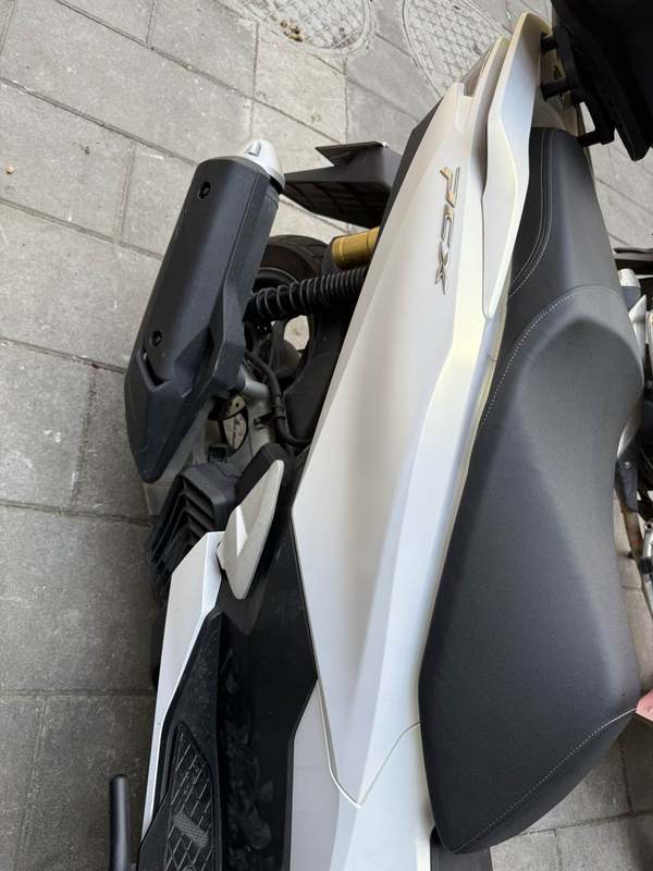 二手五羊本田PCX