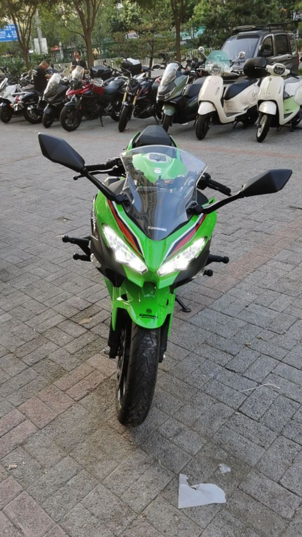 二手川崎Ninja 400