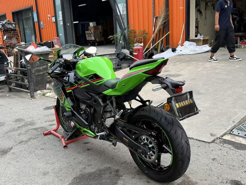 二手川崎ZX-4R