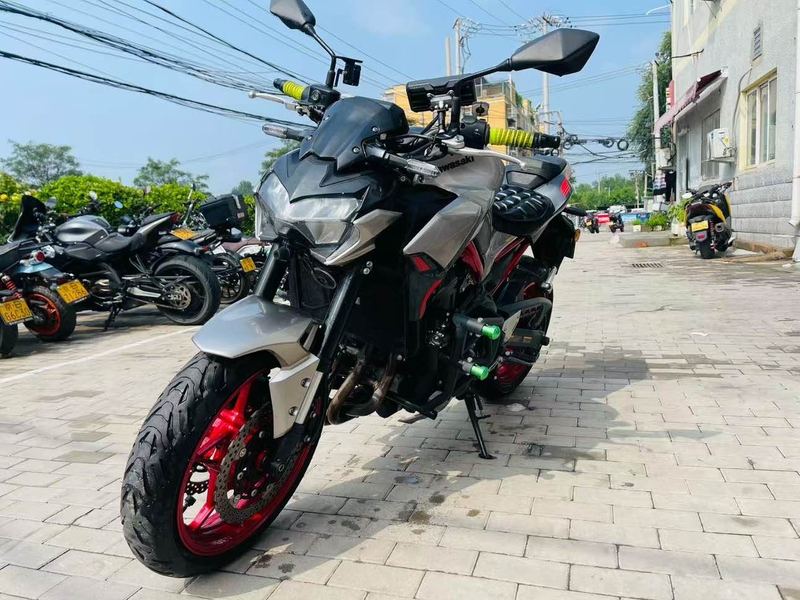 二手川崎Z900