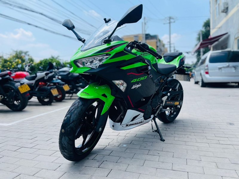 二手川崎Ninja 400