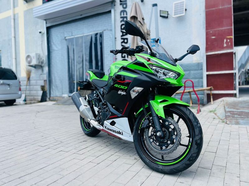 二手川崎Ninja 400