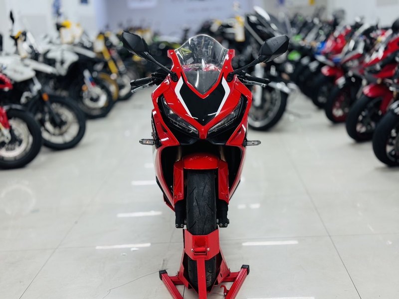 二手本田CBR650R