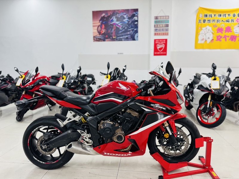 二手本田CBR650R