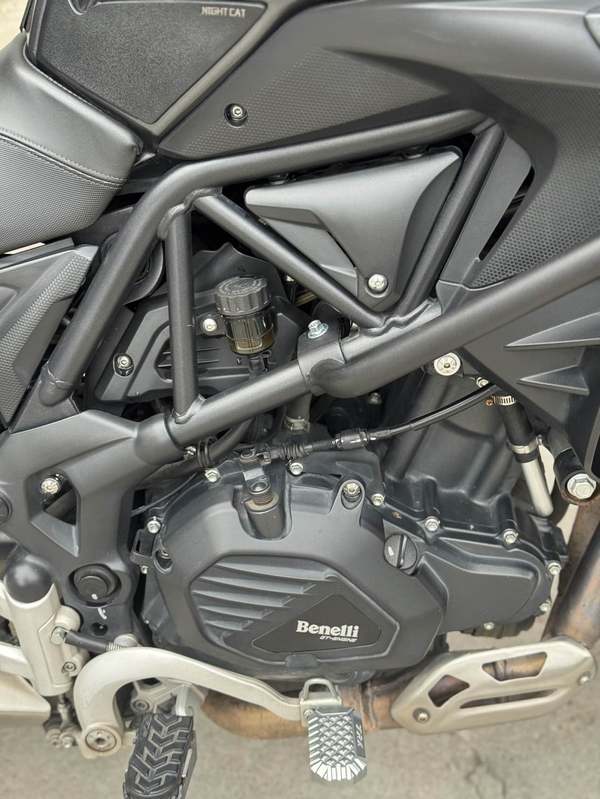 二手贝纳利金鹏 TRK502