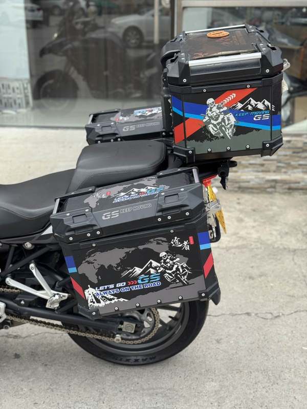 二手贝纳利金鹏 TRK502
