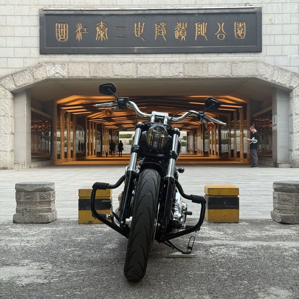 二手哈雷戴维森突破者 Breakout