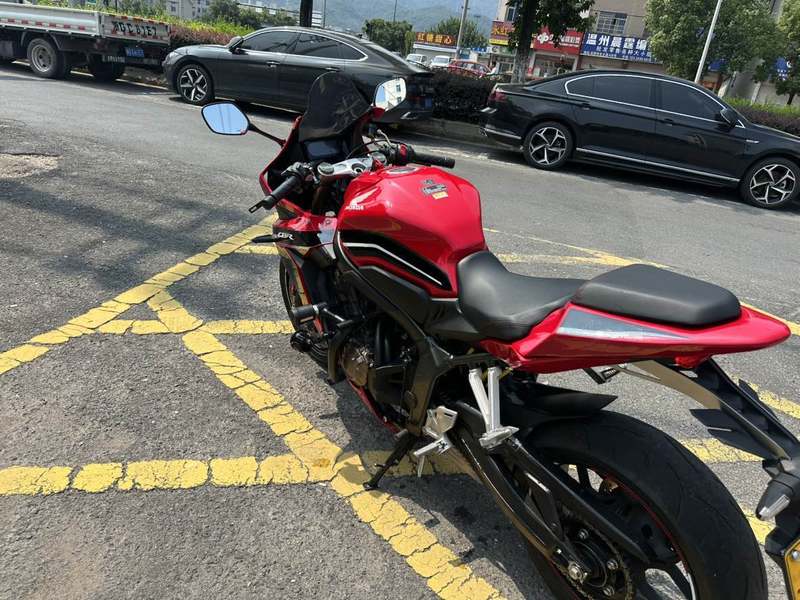 二手本田CBR650R