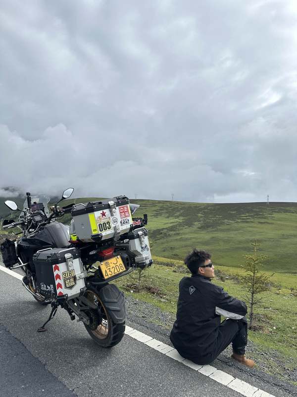 二手贝纳利金鹏 TRK502