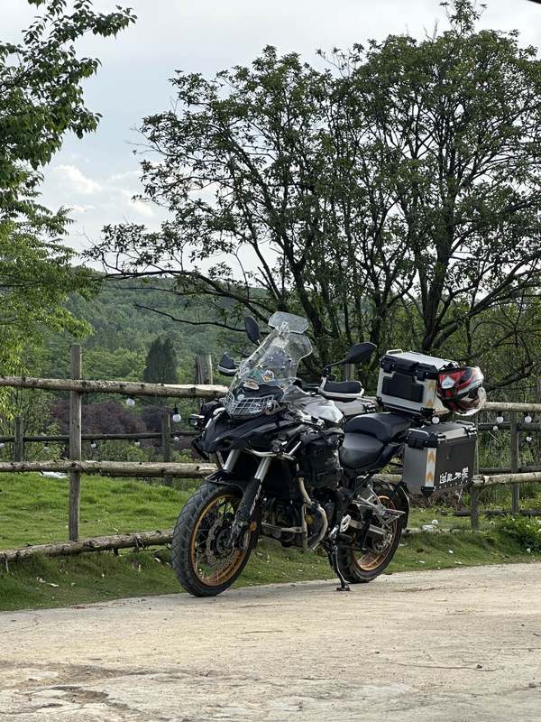 二手贝纳利金鹏 TRK502