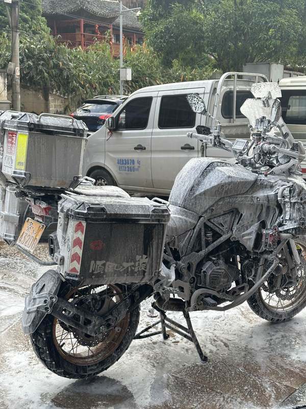 二手贝纳利金鹏 TRK502