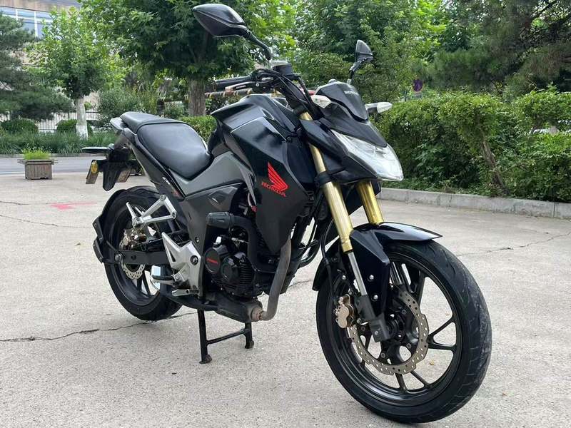 二手五羊本田CB190R 暴锋眼