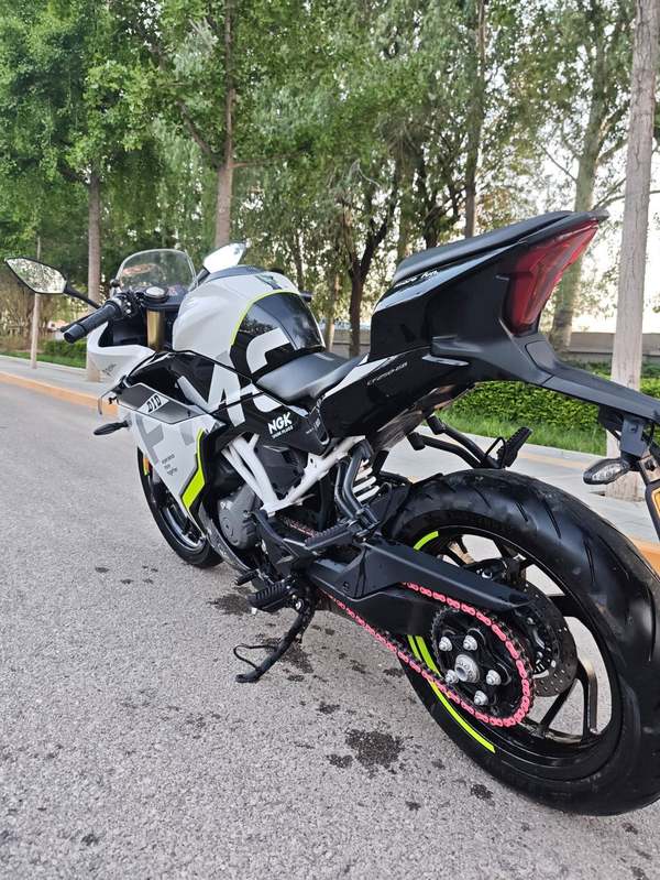 二手春风250SR