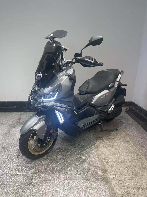 二手三阳哈士奇 Husky ADV150