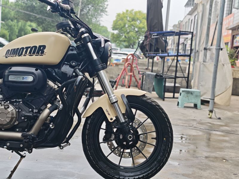 二手QJMOTOR闪300