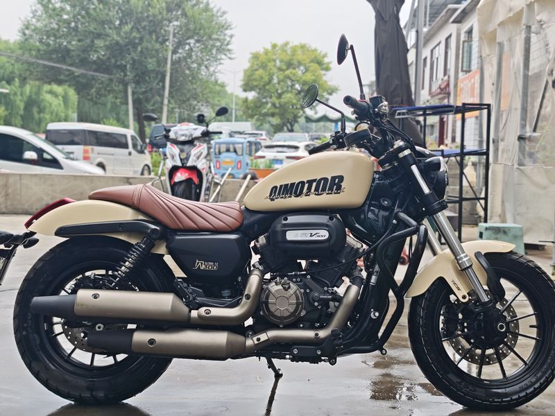 二手QJMOTOR闪300