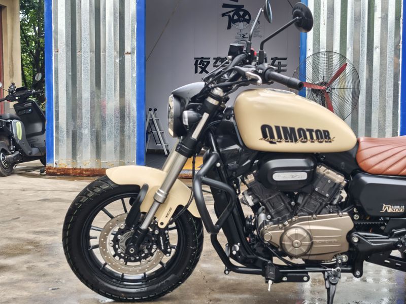 二手QJMOTOR闪300