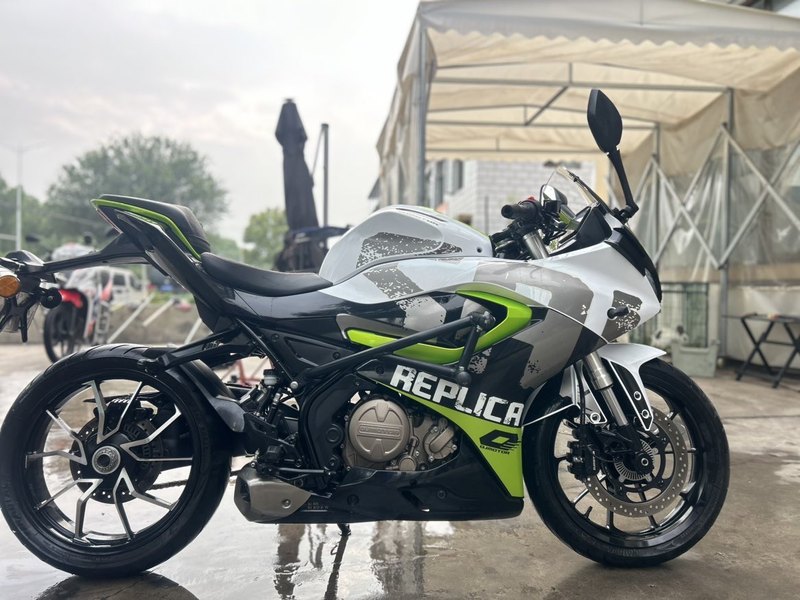 二手QJMOTOR赛250
