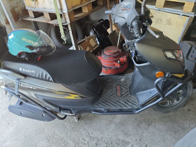 二手济南铃木优驿 UE125T