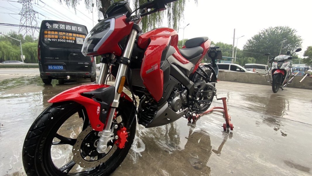 二手贝纳利小迅龙 BN150S