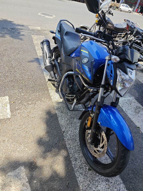 二手雅马哈YS 250 Fazer