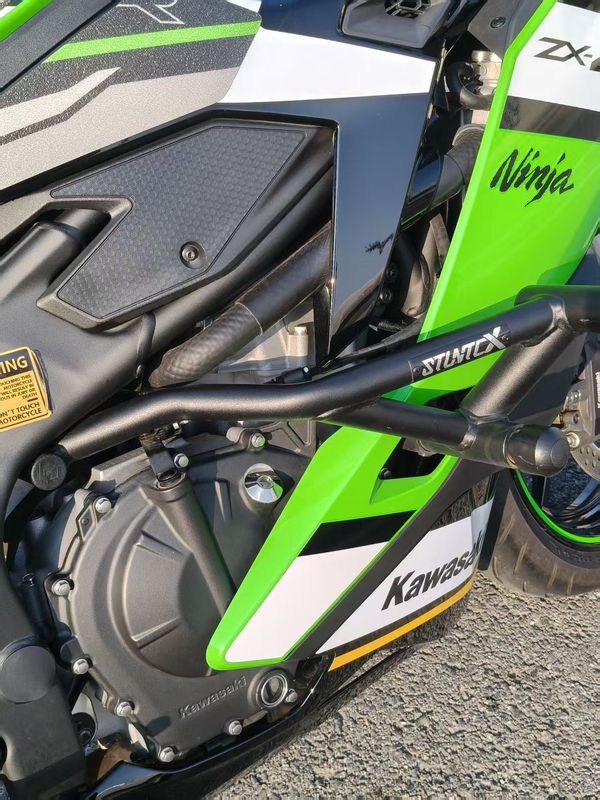 二手川崎ZX-4R