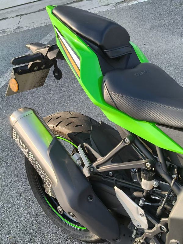 二手川崎ZX-4R