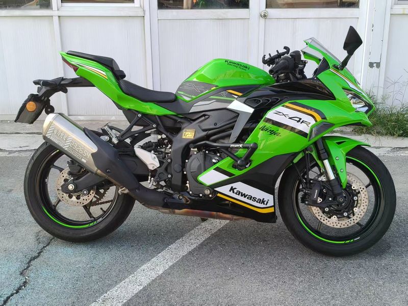 二手川崎ZX-4R
