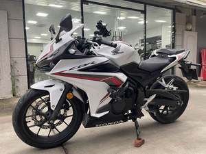 二手本田CBR400R