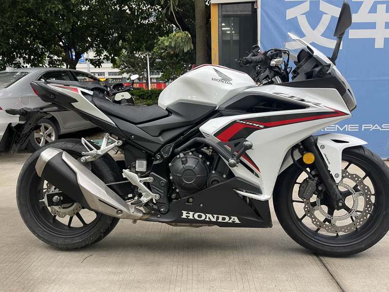 二手本田CBR400R